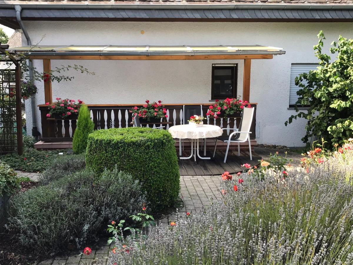 Apartment Monteur-/und Diehl *